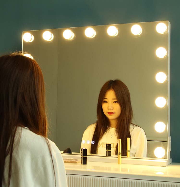 New Hollywood style LED makeup mirror, used for makeup and dressing table in beauty salon, with touc